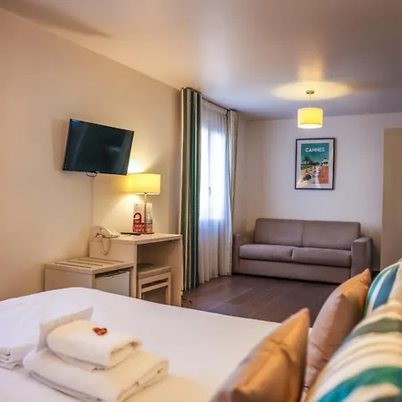 Casabella Cannes Sartoux 3* Mouans-Sartoux